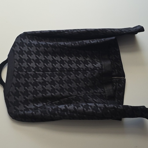 Siv Pure - Women’s black blazers/jacket - Size - Picture 2 of 4